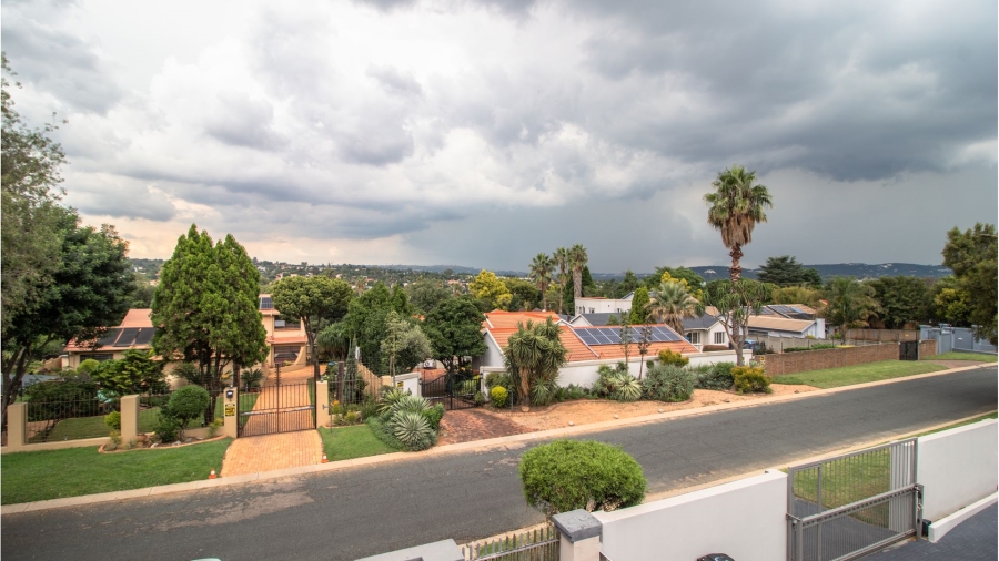 4 Bedroom Property for Sale in Marais Steyn Park Gauteng