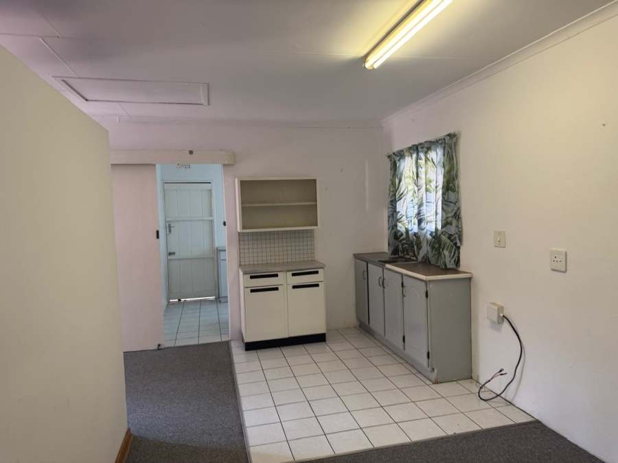 To Let 3 Bedroom Property for Rent in Dunnottar Gauteng