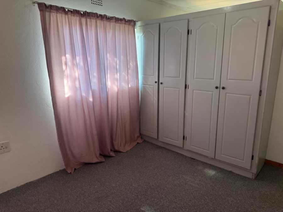 To Let 3 Bedroom Property for Rent in Dunnottar Gauteng