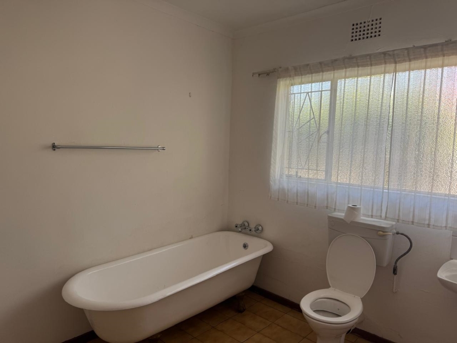 To Let 3 Bedroom Property for Rent in Dunnottar Gauteng