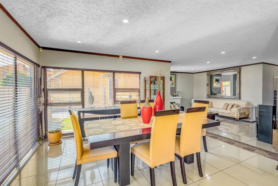 8 Bedroom Property for Sale in Kibler Park Gauteng