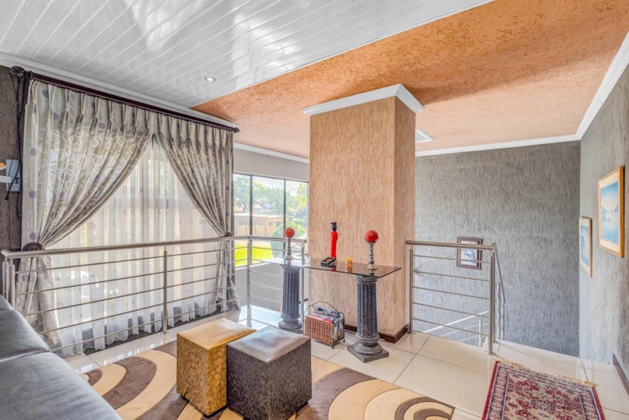 8 Bedroom Property for Sale in Kibler Park Gauteng