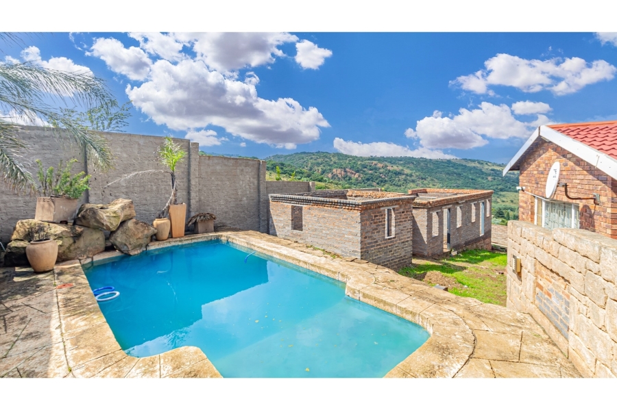 5 Bedroom Property for Sale in Naturena Gauteng