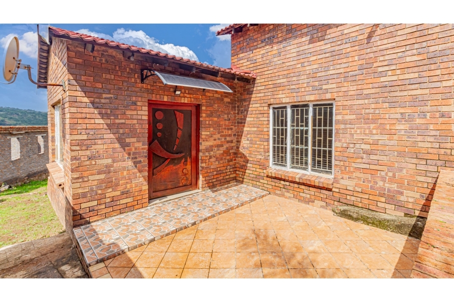 5 Bedroom Property for Sale in Naturena Gauteng