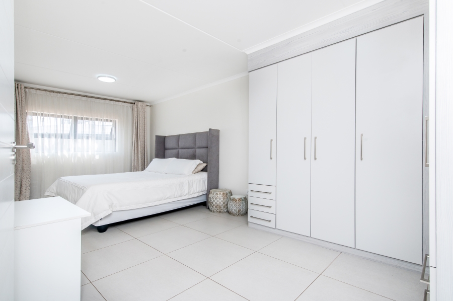 2 Bedroom Property for Sale in Carlswald Gauteng