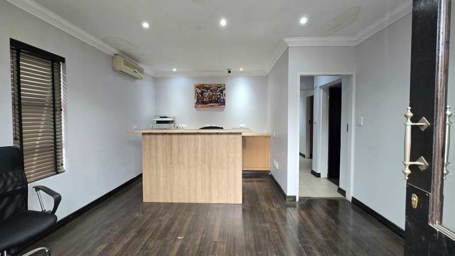 To Let commercial Property for Rent in Wierda Park Gauteng