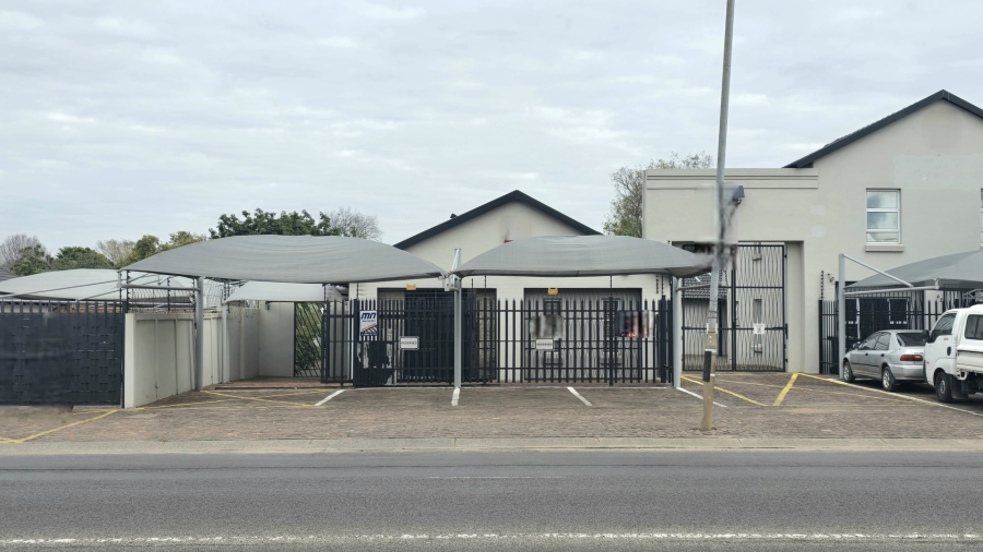 To Let commercial Property for Rent in Wierda Park Gauteng