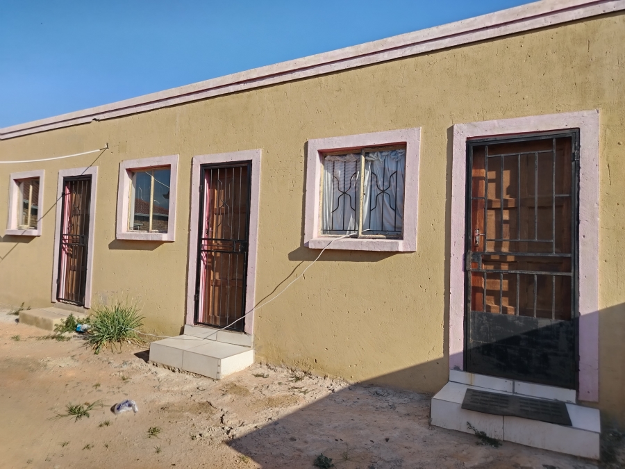 2 Bedroom Property for Sale in Alliance Gauteng
