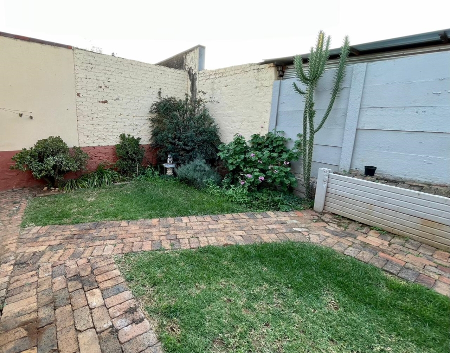 To Let 1 Bedroom Property for Rent in Wonderboom South Gauteng