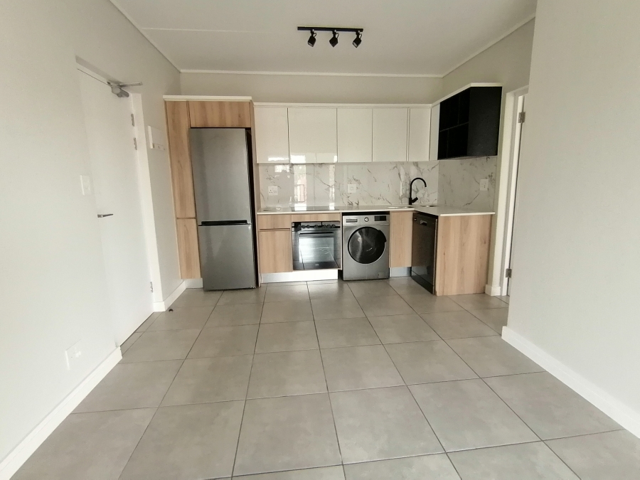 To Let 1 Bedroom Property for Rent in Waterfall Gauteng