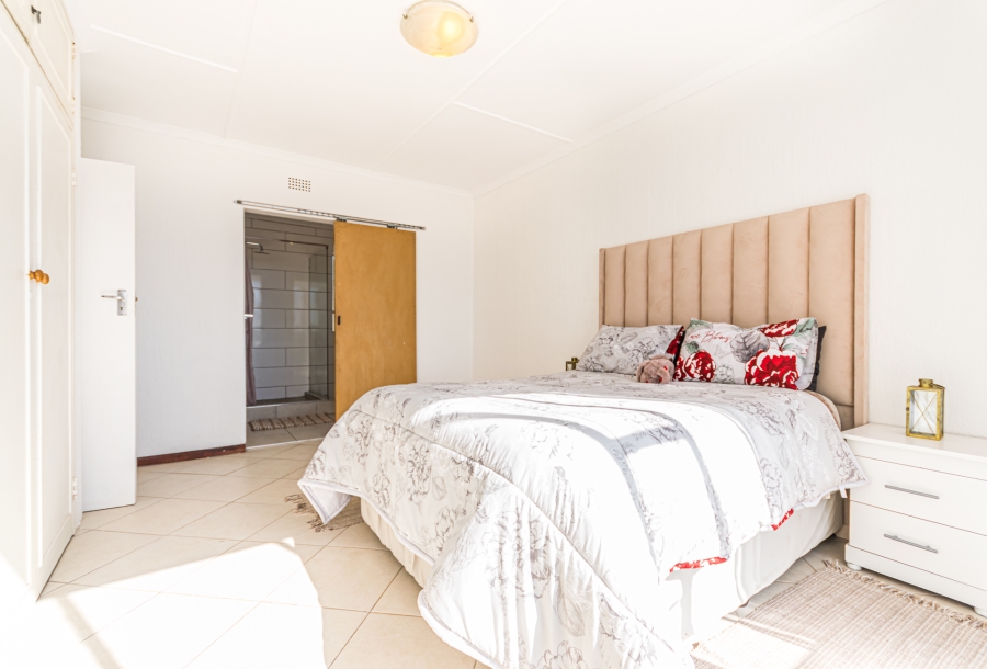 1 Bedroom Property for Sale in Blackheath Gauteng