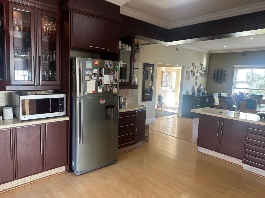 4 Bedroom Property for Sale in Dunvegan Gauteng