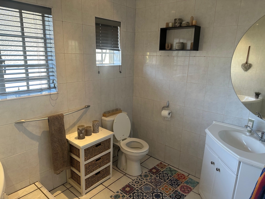 4 Bedroom Property for Sale in Dunvegan Gauteng