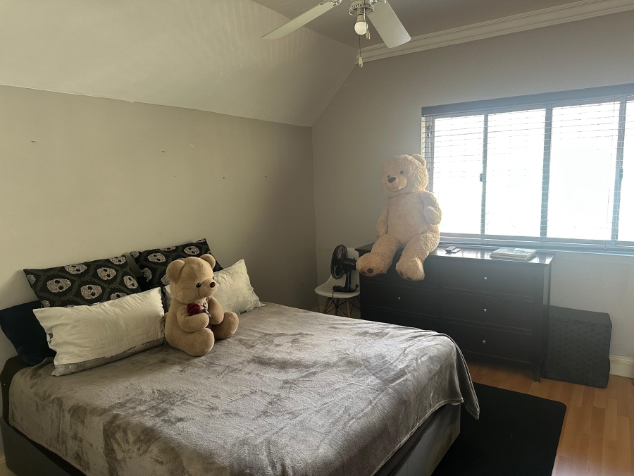 4 Bedroom Property for Sale in Dunvegan Gauteng