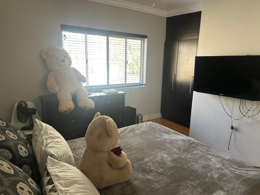 4 Bedroom Property for Sale in Dunvegan Gauteng