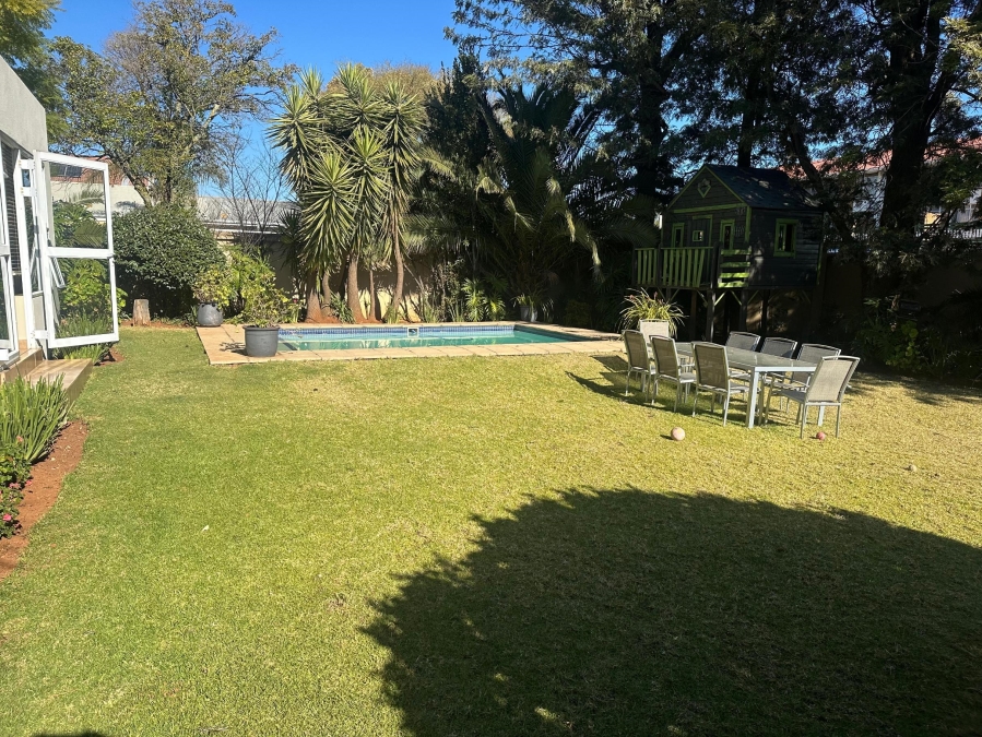 4 Bedroom Property for Sale in Dunvegan Gauteng