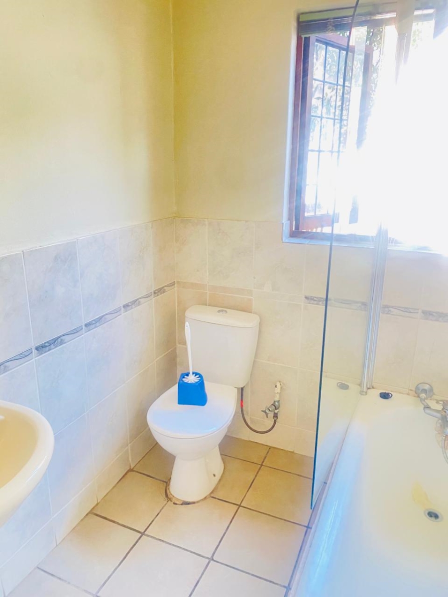 2 Bedroom Property for Sale in Melville Gauteng