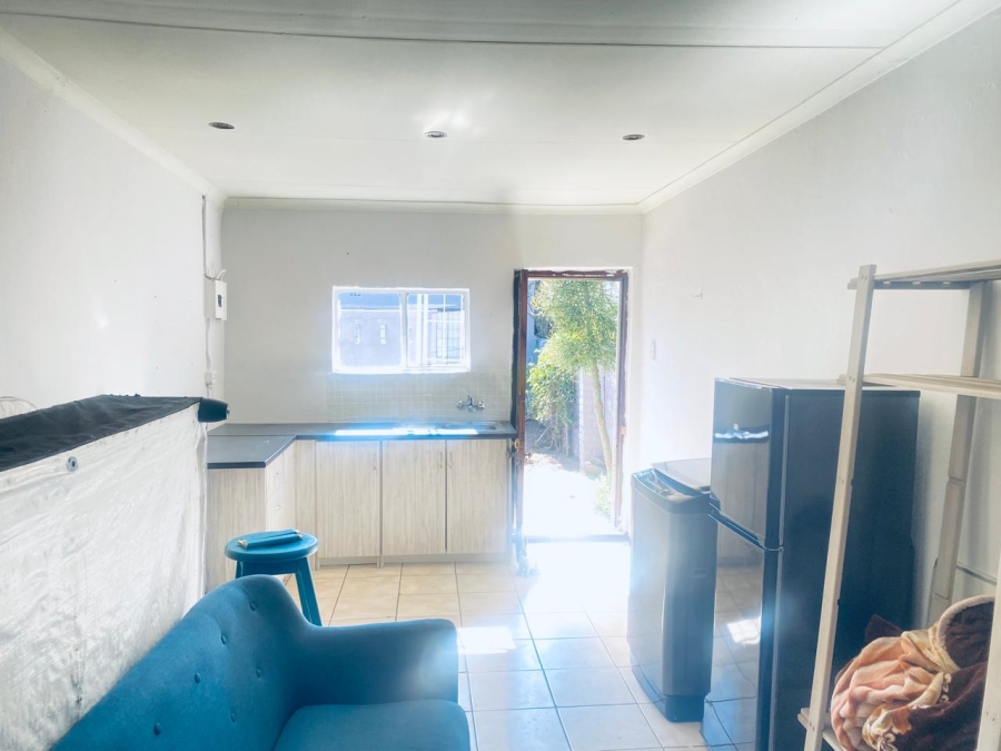 2 Bedroom Property for Sale in Melville Gauteng