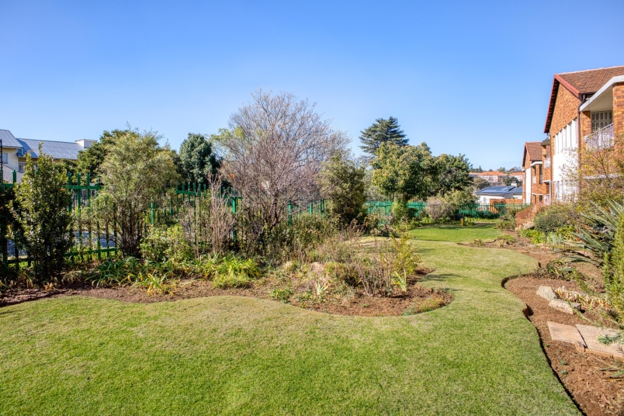 3 Bedroom Property for Sale in Victory Park Gauteng