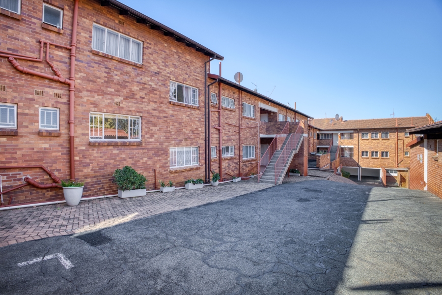 3 Bedroom Property for Sale in Victory Park Gauteng