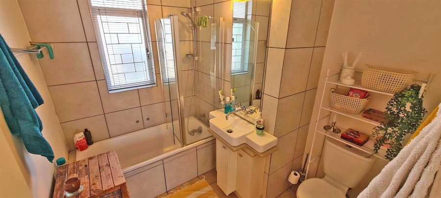 1 Bedroom Property for Sale in Craighall Gauteng