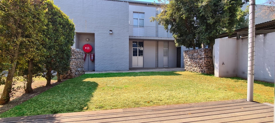 1 Bedroom Property for Sale in Craighall Gauteng