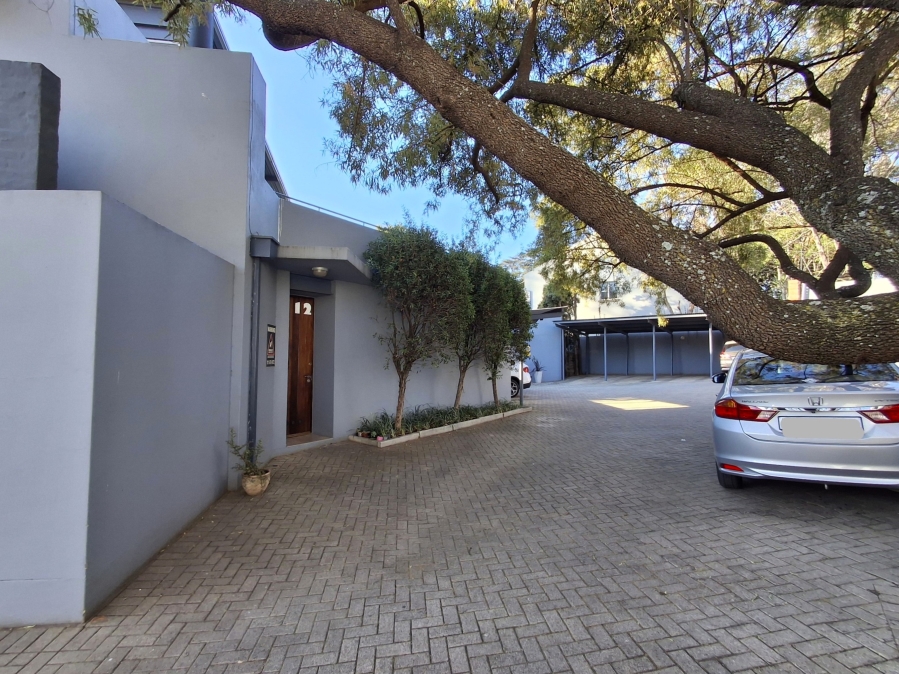 1 Bedroom Property for Sale in Craighall Gauteng