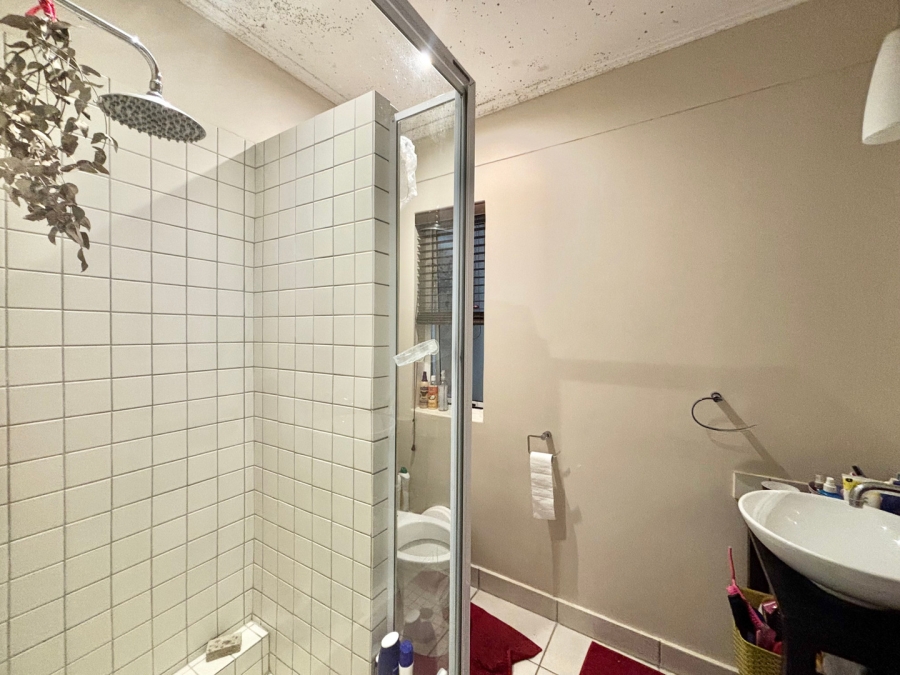 To Let 2 Bedroom Property for Rent in Morningside Gauteng