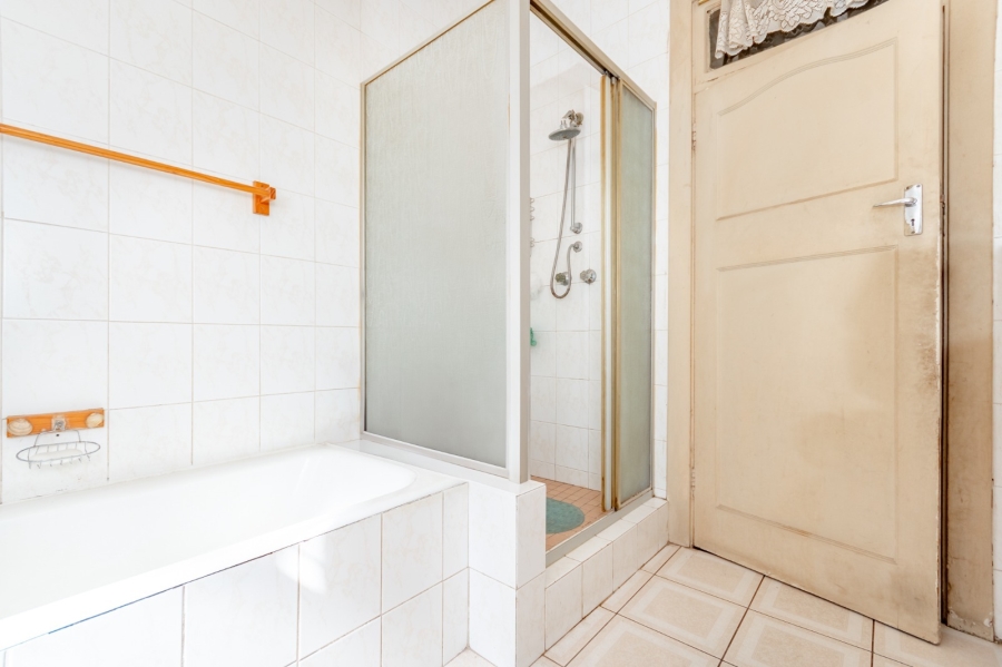 3 Bedroom Property for Sale in Rosettenville Gauteng