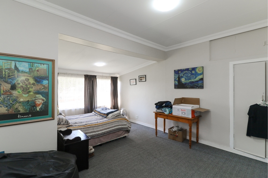 3 Bedroom Property for Sale in Selection Park Gauteng