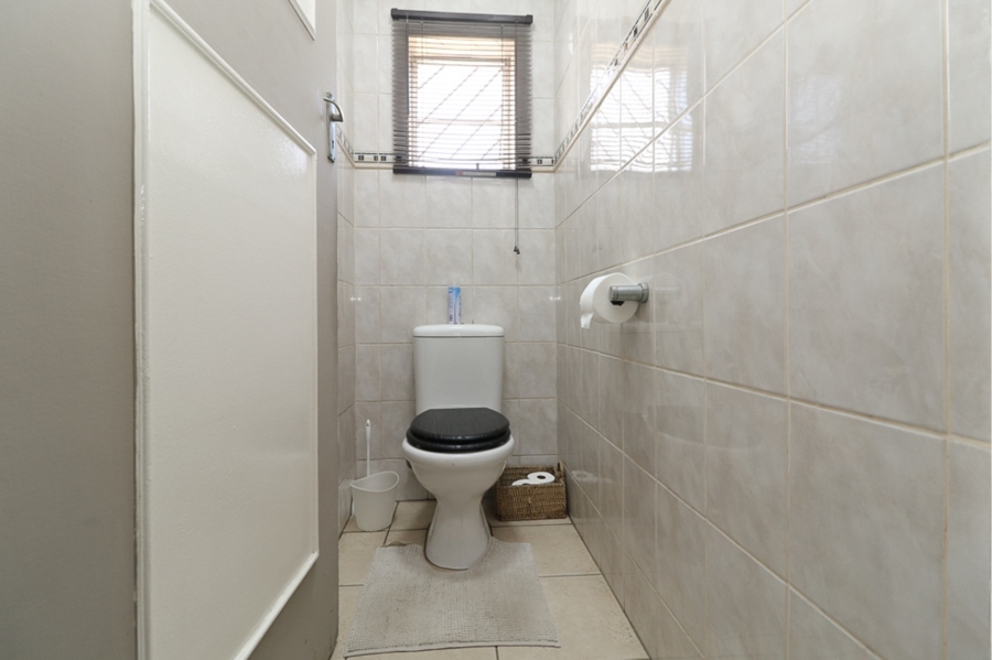 3 Bedroom Property for Sale in Selection Park Gauteng