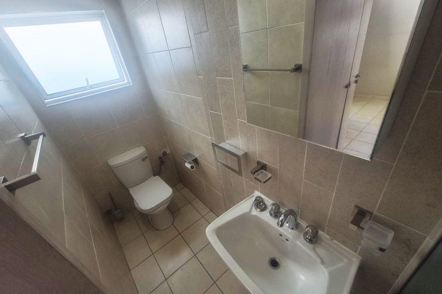 To Let 1 Bedroom Property for Rent in Norscot Gauteng