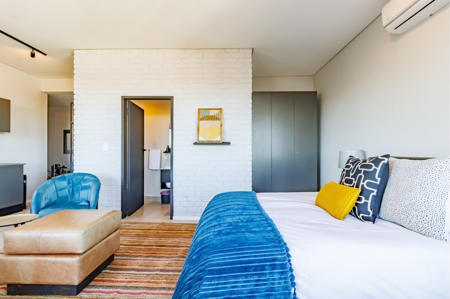 1 Bedroom Property for Sale in Sandown Gauteng