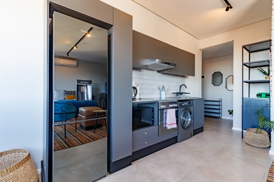 1 Bedroom Property for Sale in Sandown Gauteng