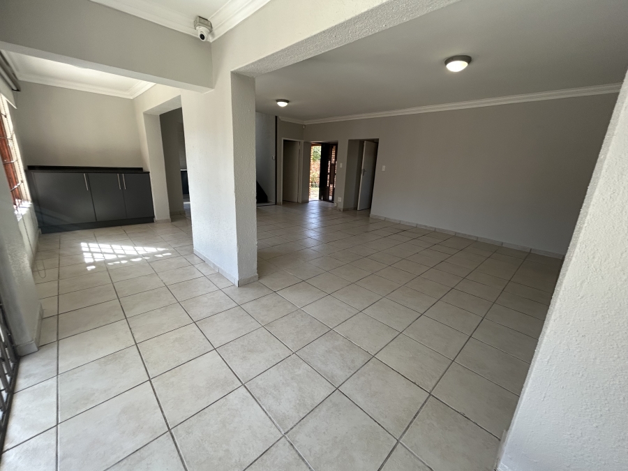 To Let 3 Bedroom Property for Rent in Kyalami Hills Gauteng