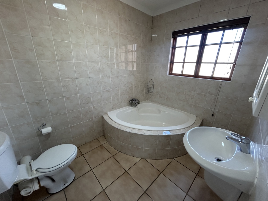 To Let 3 Bedroom Property for Rent in Kyalami Hills Gauteng