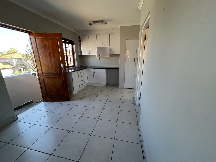 To Let 3 Bedroom Property for Rent in Kyalami Hills Gauteng