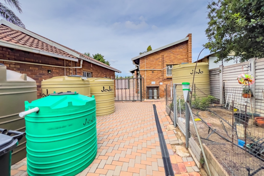 3 Bedroom Property for Sale in The Reeds Gauteng