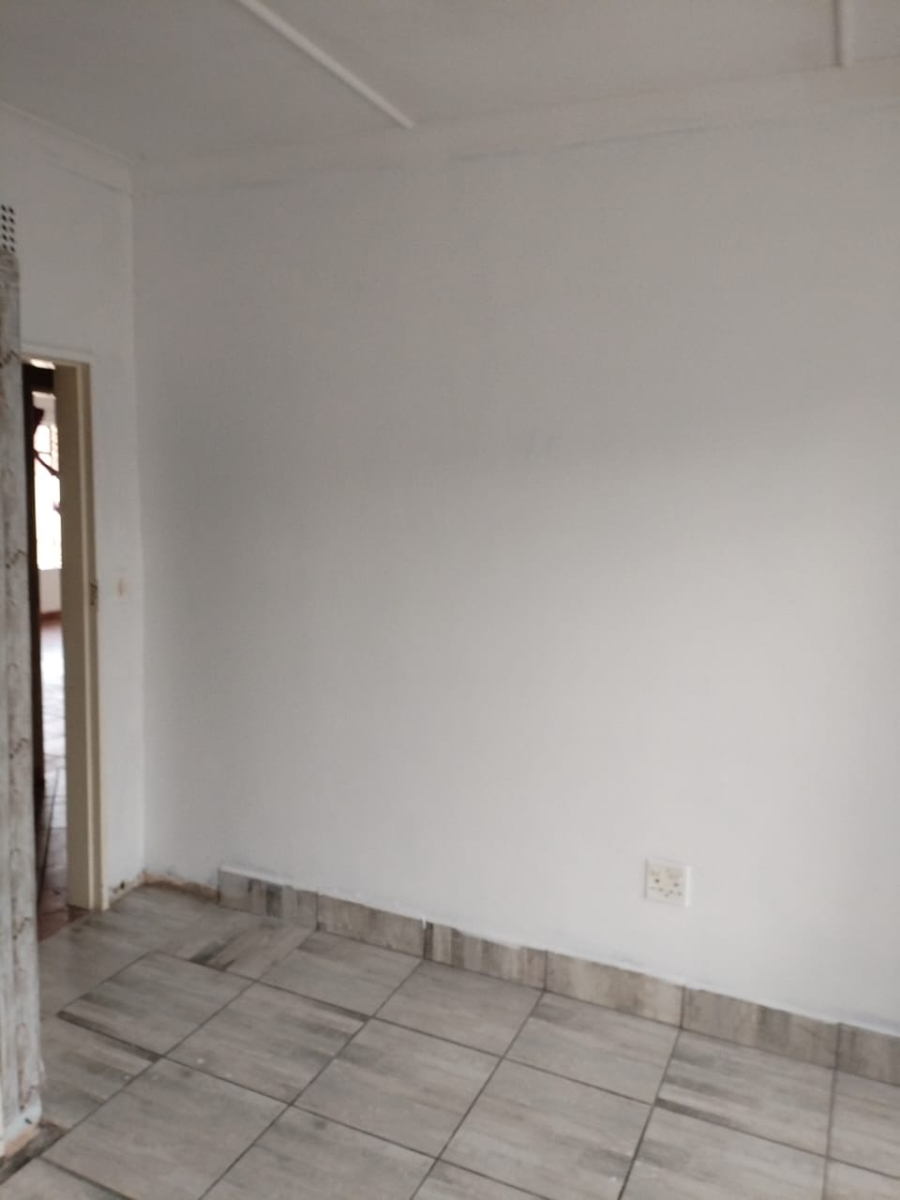 4 Bedroom Property for Sale in Meyerton Central Gauteng