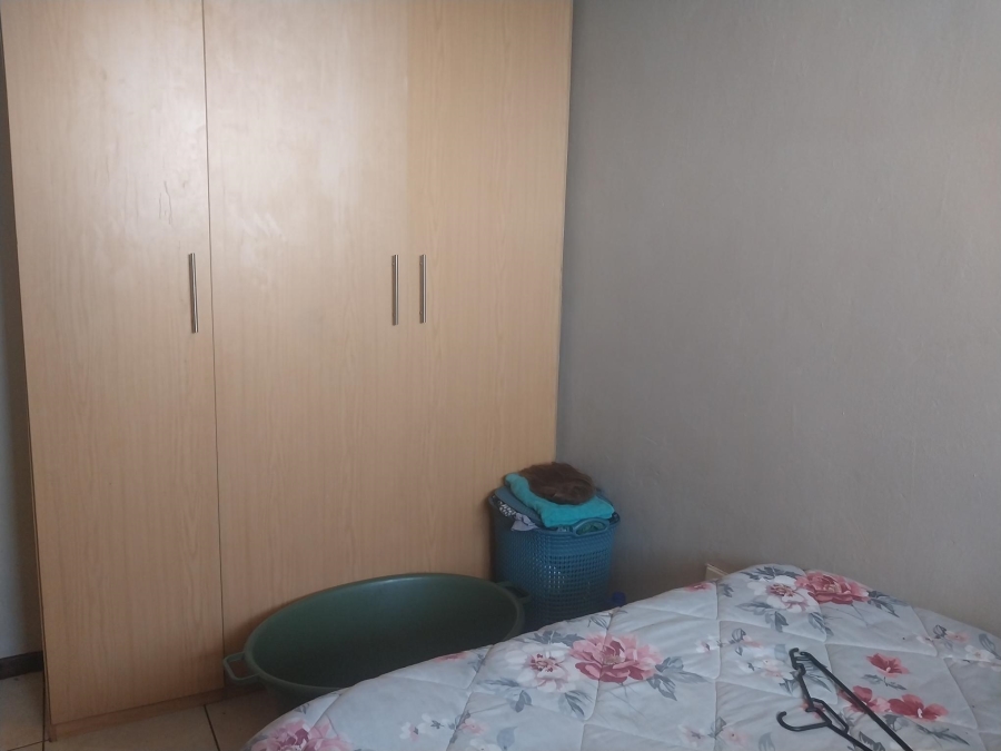 2 Bedroom Property for Sale in Lorentzville Gauteng