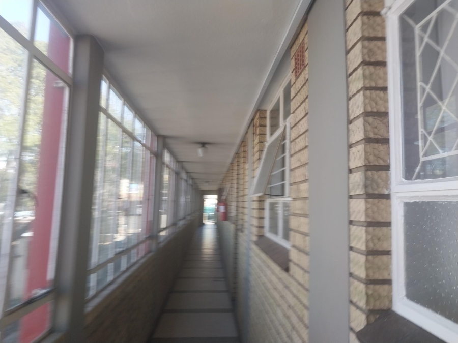 2 Bedroom Property for Sale in Lorentzville Gauteng