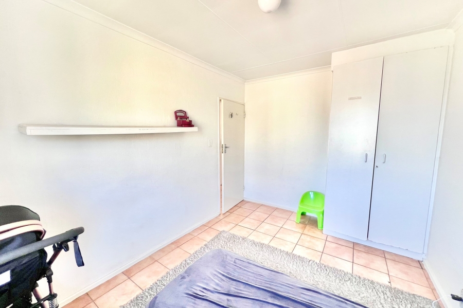 2 Bedroom Property for Sale in Vorna Valley Gauteng