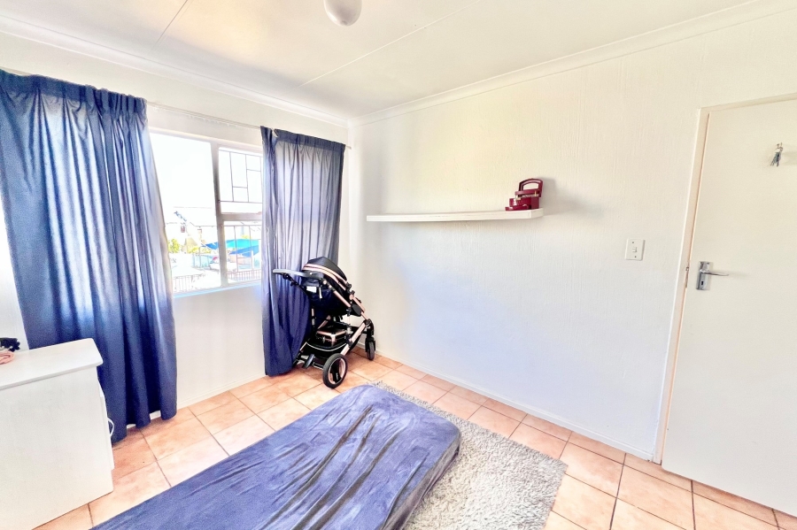 2 Bedroom Property for Sale in Vorna Valley Gauteng