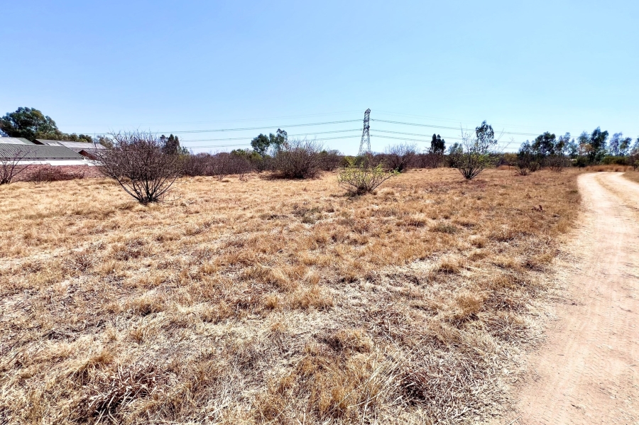 0 Bedroom Property for Sale in Blue Hills Gauteng