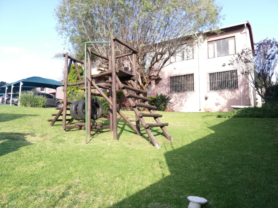 To Let 2 Bedroom Property for Rent in Winchester Hills Gauteng