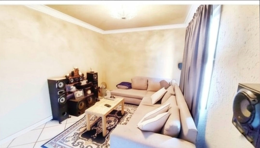 3 Bedroom Property for Sale in Halfway Gardens Gauteng