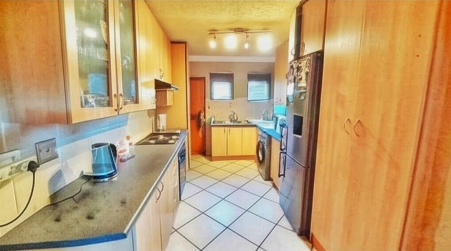 3 Bedroom Property for Sale in Halfway Gardens Gauteng