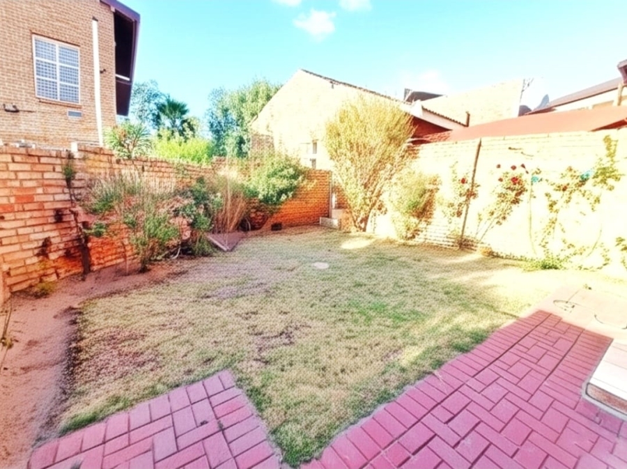 3 Bedroom Property for Sale in Halfway Gardens Gauteng