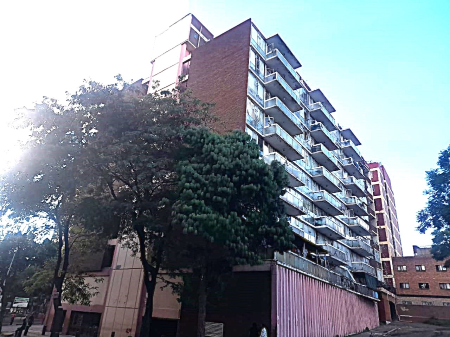 3 Bedroom Property for Sale in Hillbrow Gauteng