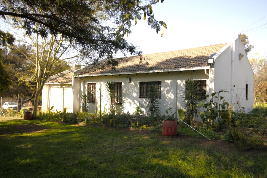 4 Bedroom Property for Sale in Glen Austin Gauteng